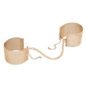 BIJOUX – DÉSIR MÉTALLIQUE ALGEMAS DE MALHA DE METAL DOURADO