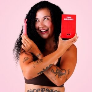 JE JOUE – VIBRADOR ÍNTIMO RECARREGÁVEL ILY RABBIT BULLET