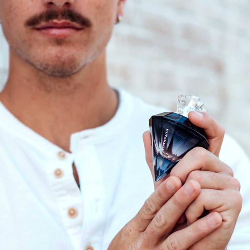 OLHO DE AMOR - MATCHMAKER BLACK DIAMOND LGBTQ PERFUME FEROMONES PARA ELE 30 ML - Image 4